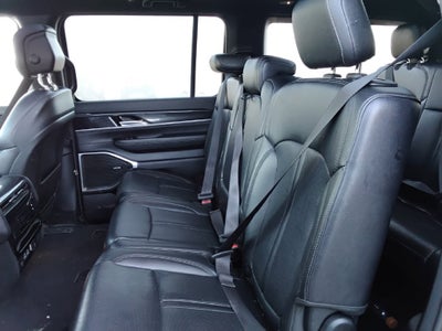 2023 Jeep Wagoneer BASE