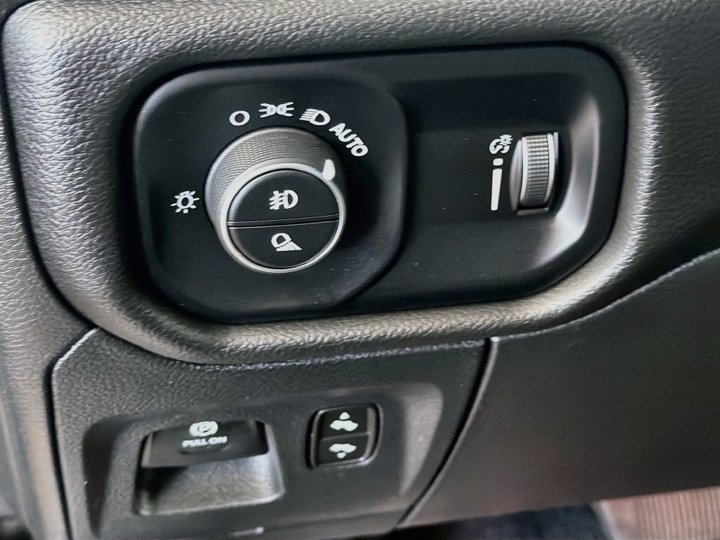 2025 RAM 1500 Big Horn