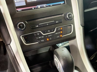 2016 Ford Fusion SE