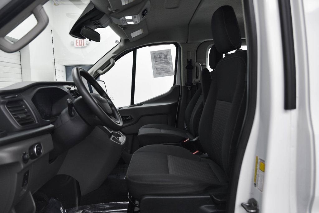2023 Ford Transit Passenger Wagon XL