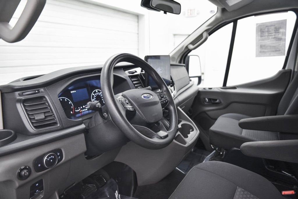 2023 Ford Transit Passenger Wagon XL