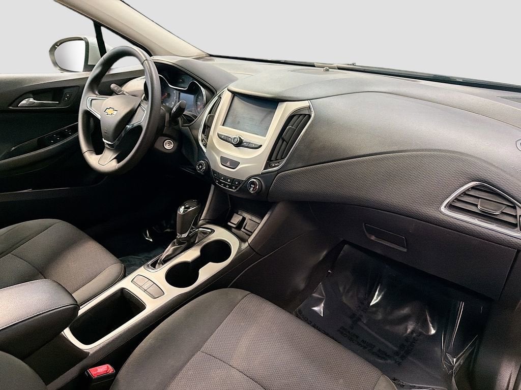 2017 Chevrolet Cruze LS