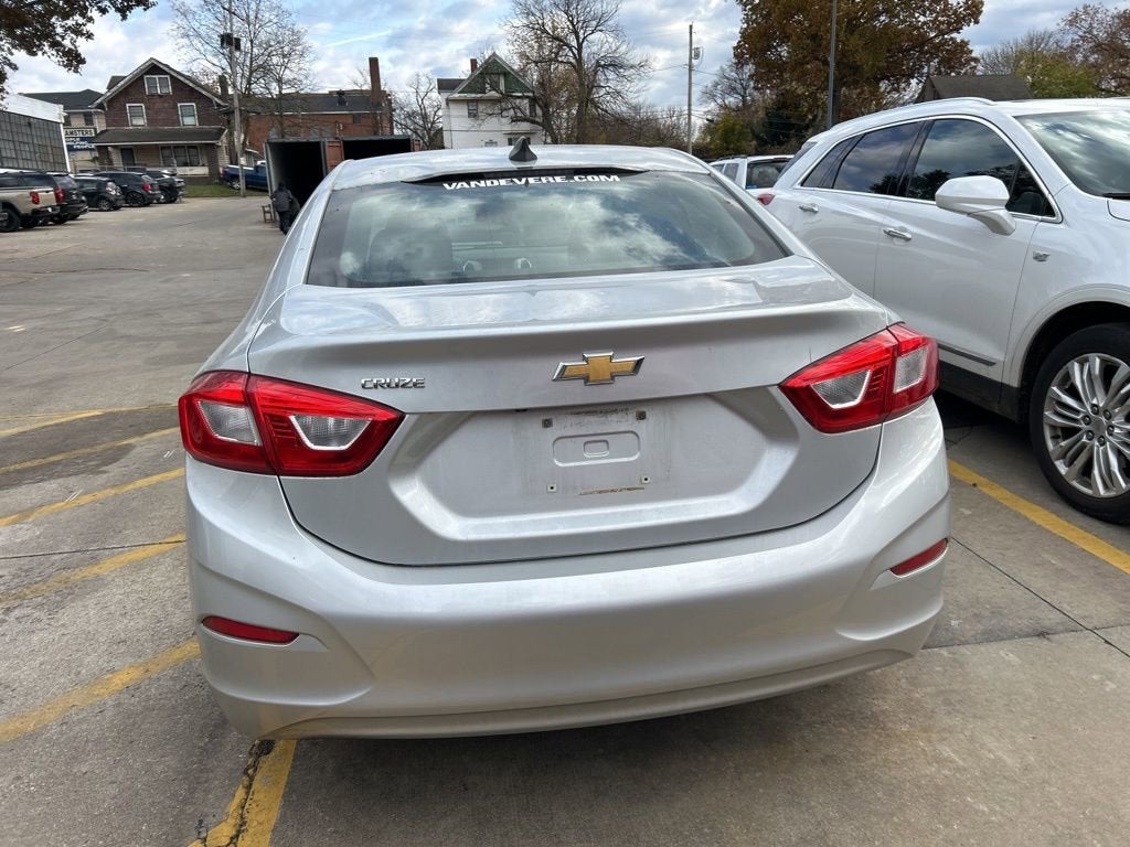 2017 Chevrolet Cruze LS