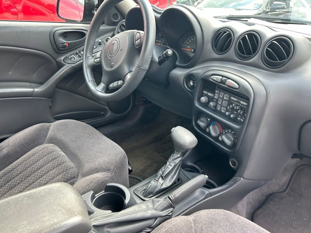 2000 Pontiac Grand Am SE2