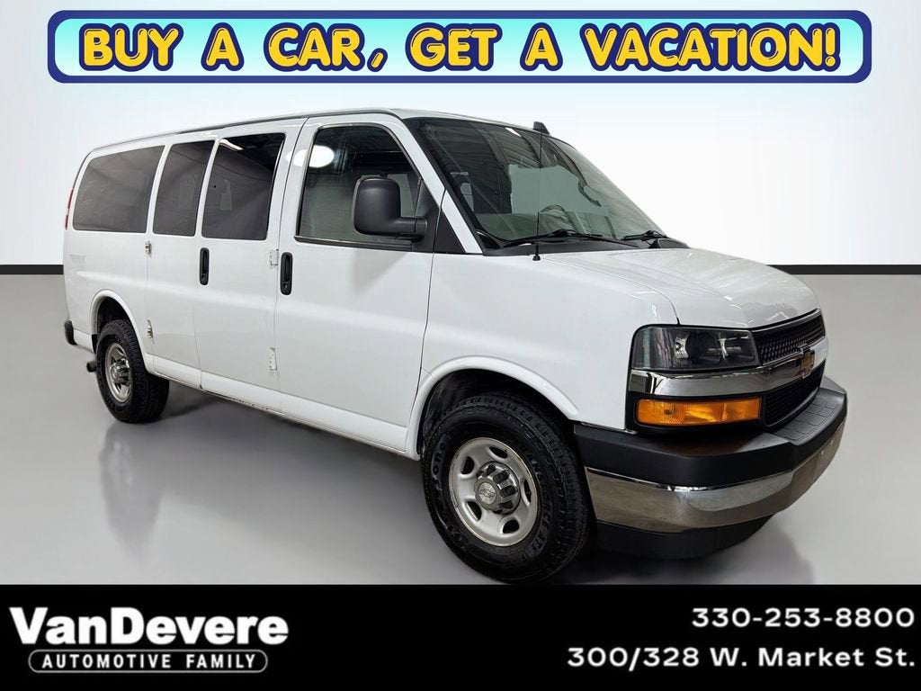 2018 Chevrolet Express Passenger 3500 LT