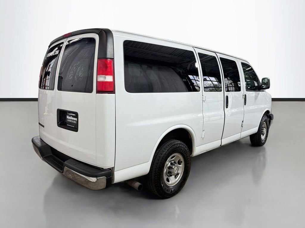 2018 Chevrolet Express Passenger 3500 LT