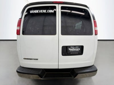 2018 Chevrolet Express Passenger 3500 LT