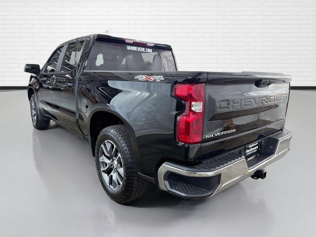 2025 Chevrolet Silverado 1500 LT (2FL)