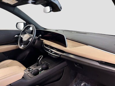 2025 Cadillac XT4 Premium Luxury