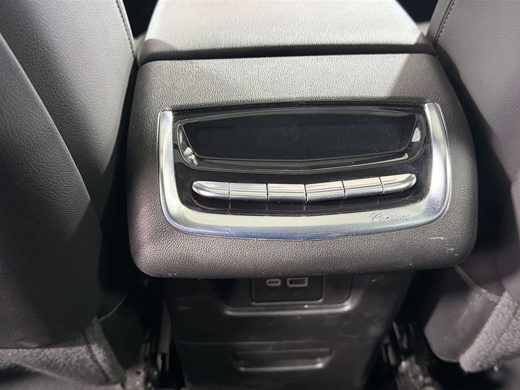 2023 Cadillac XT6 Sport