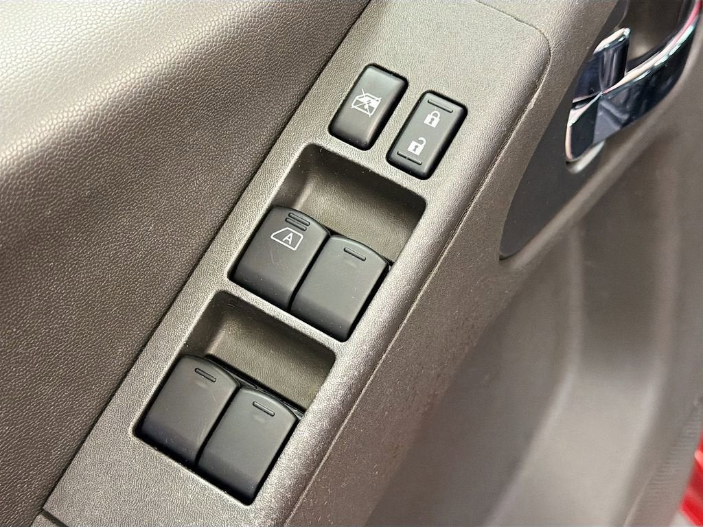 2014 Nissan Frontier S