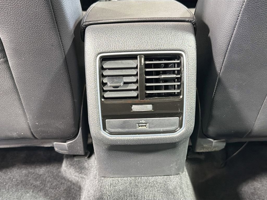 2018 Volkswagen Passat 2.0T SE