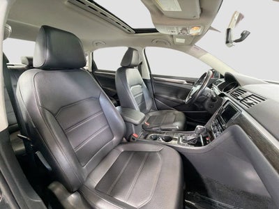 2018 Volkswagen Passat 2.0T SE