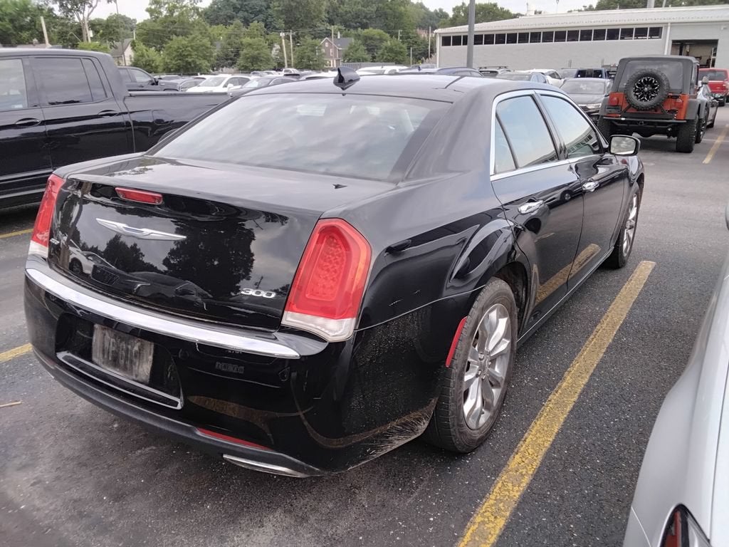 2018 Chrysler 300 Limited