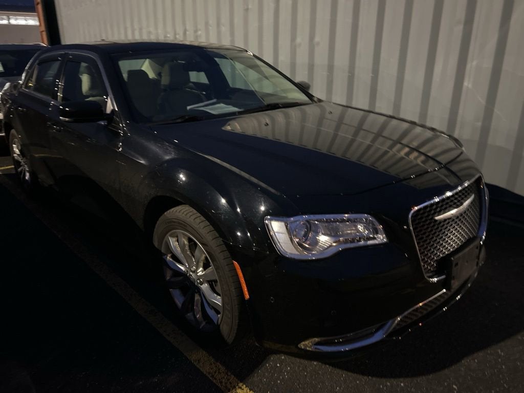 2016 Chrysler 300 Anniversary Edition