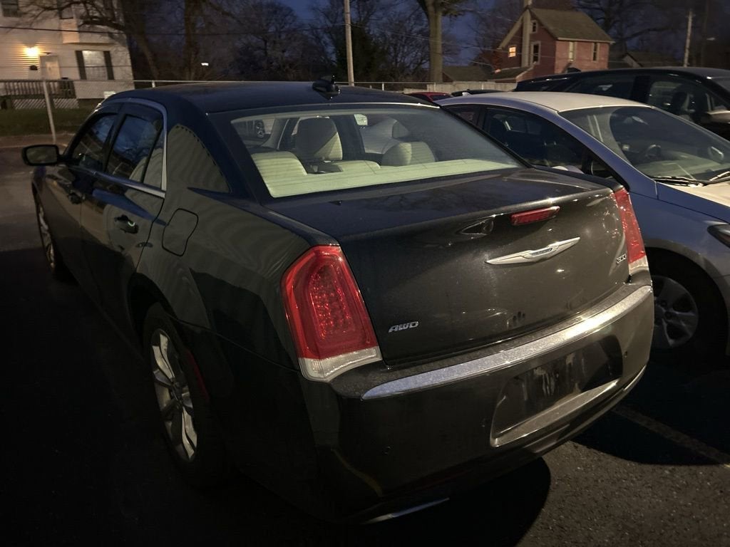 2016 Chrysler 300 Anniversary Edition