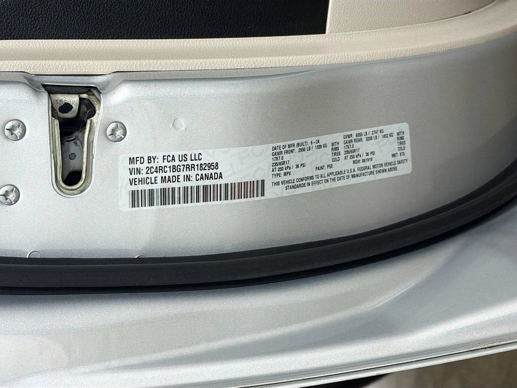 2024 Chrysler Pacifica Touring L