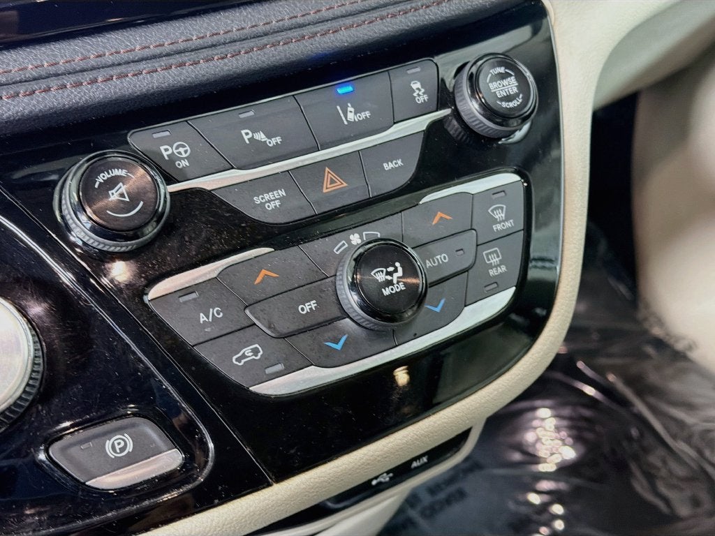 2017 Chrysler Pacifica Limited