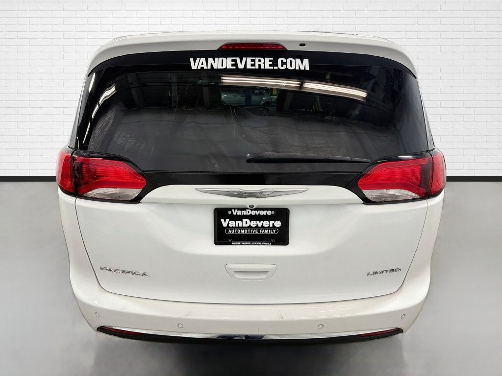 2017 Chrysler Pacifica Limited