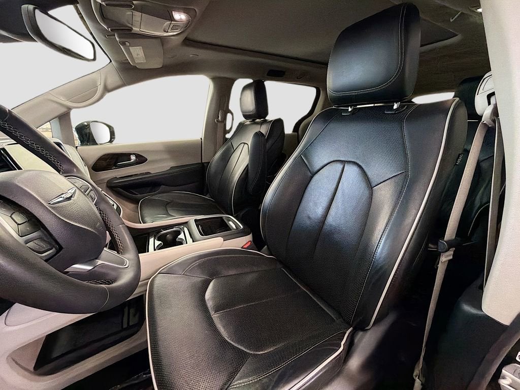 2023 Chrysler Pacifica Hybrid Limited