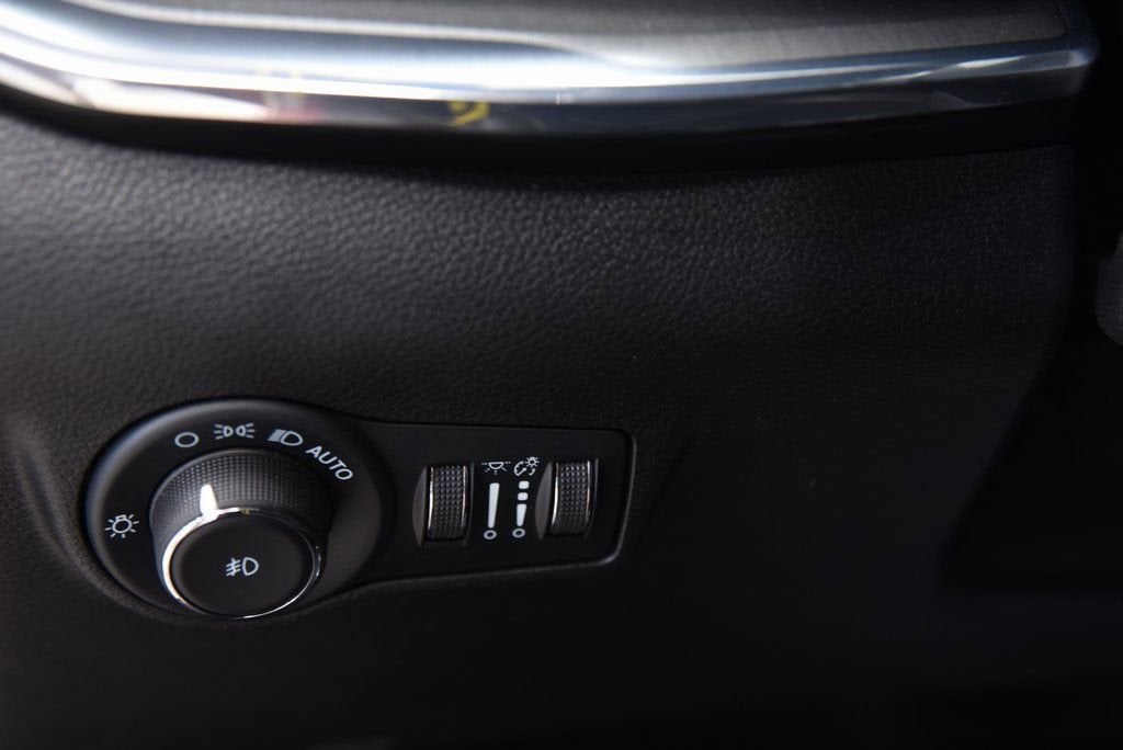 2022 Jeep Compass (RED) Edition