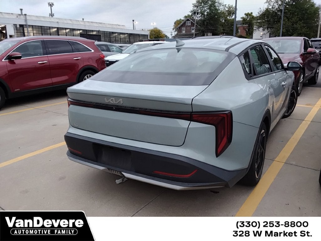 2025 Kia K4 EX