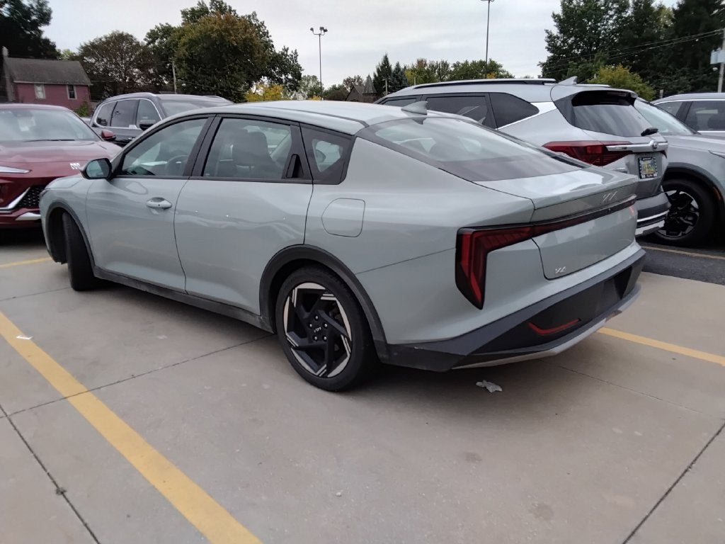 2025 Kia K4 EX