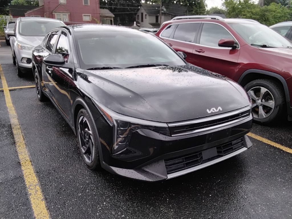 2025 Kia K4 EX