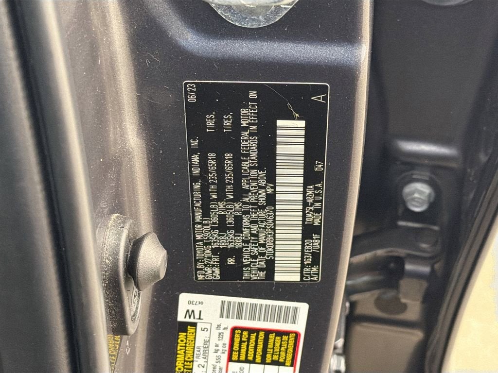 2023 Toyota Highlander L