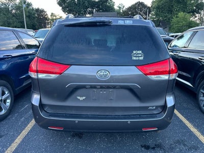 2014 Toyota Sienna XLE