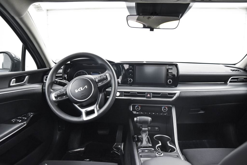 2024 Kia K5 LXS