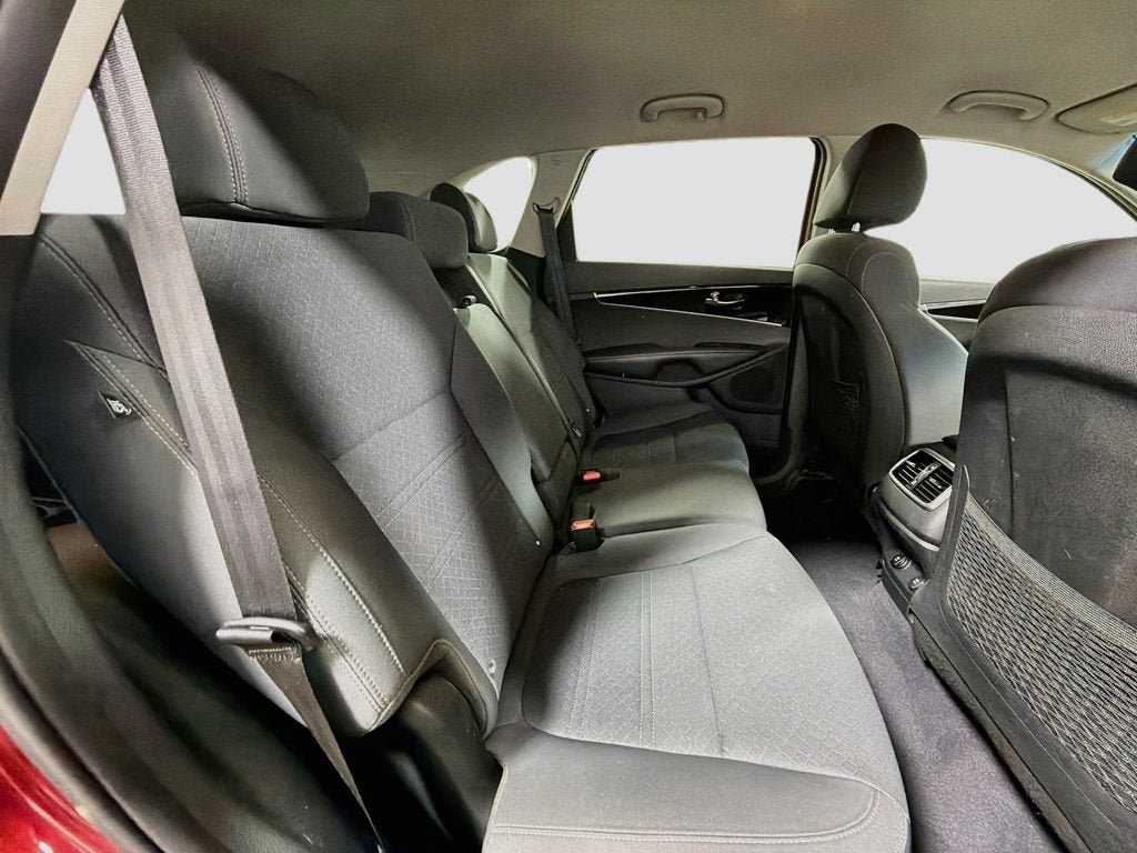 2020 Kia Sorento LX