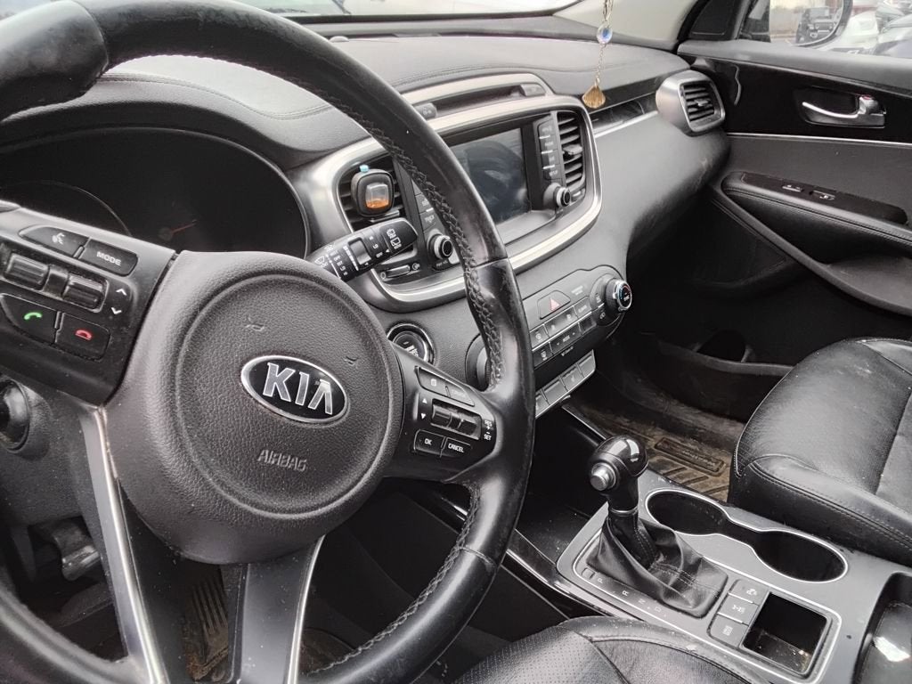 2018 Kia Sorento EX V6