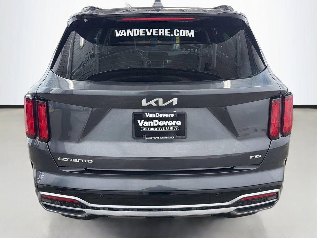 2023 Kia Sorento SX
