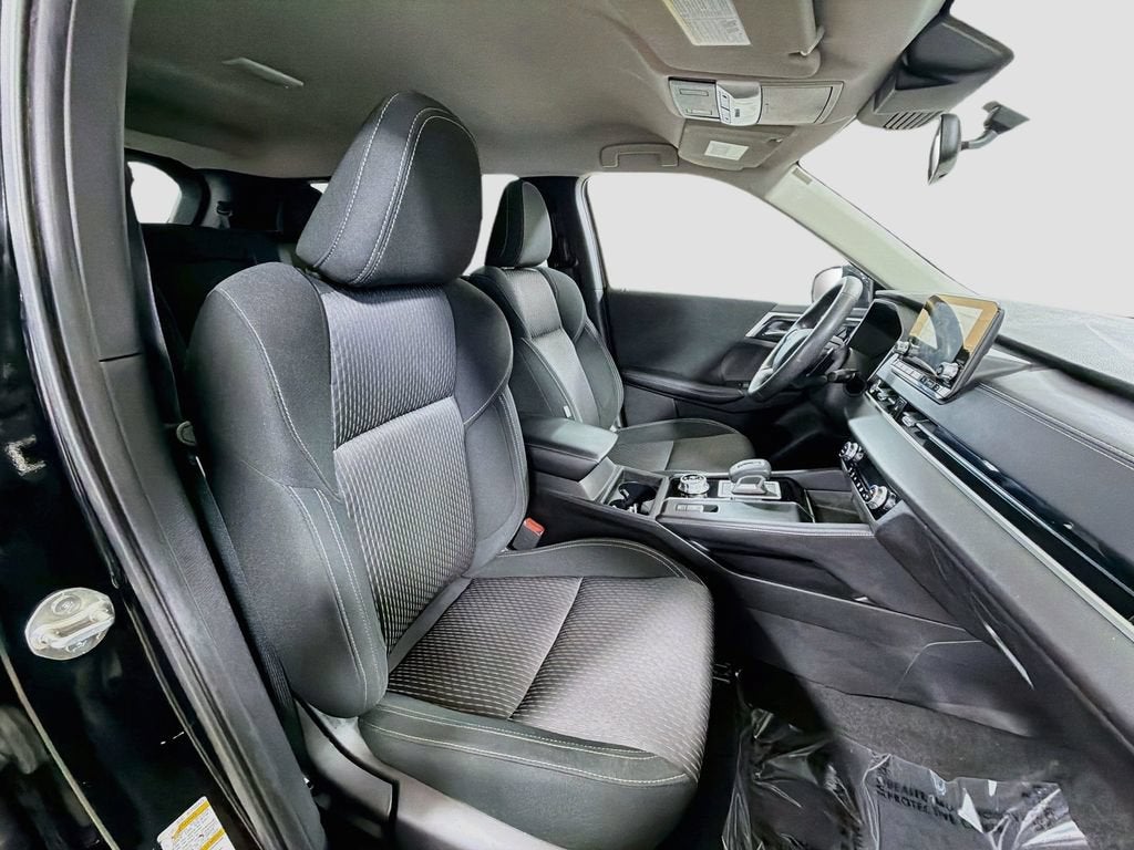 2022 Mitsubishi Outlander ES