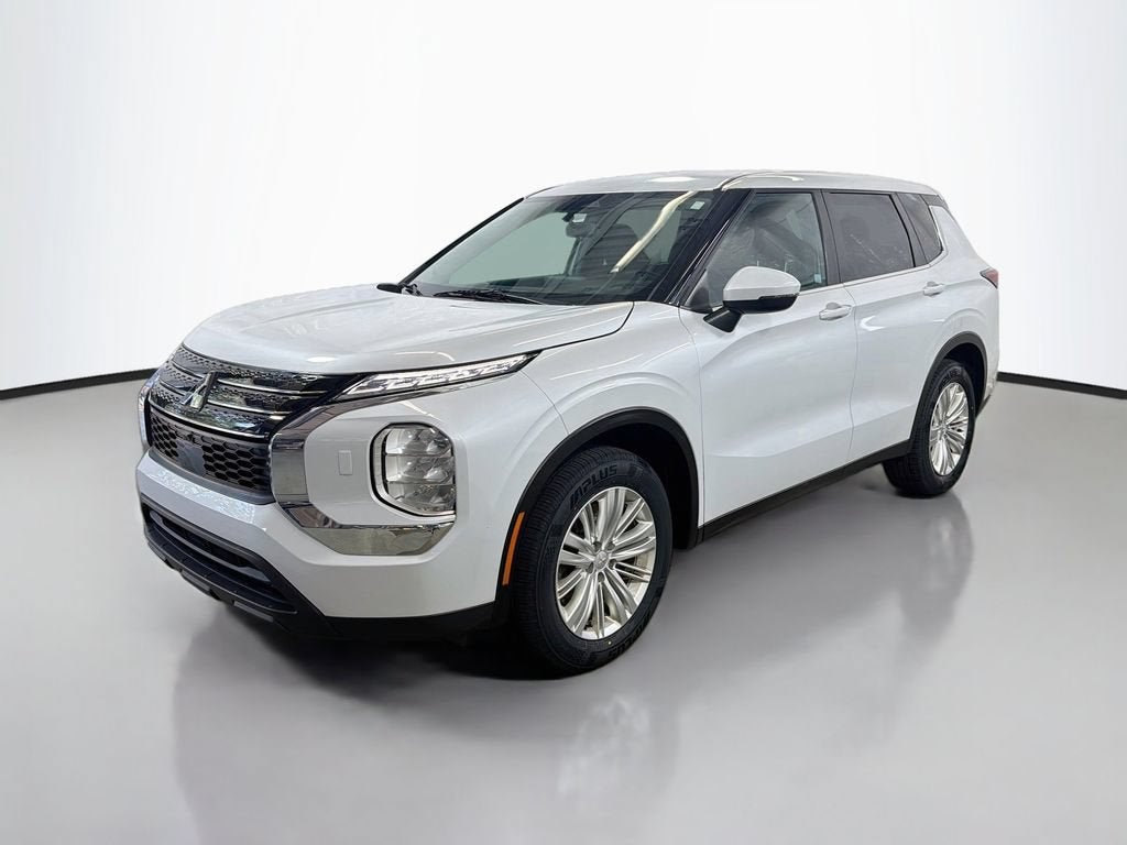 2023 Mitsubishi Outlander ES