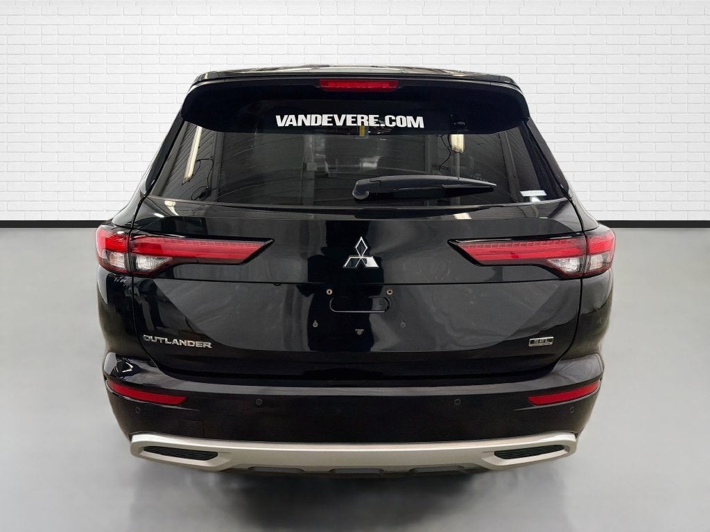 2022 Mitsubishi Outlander SEL