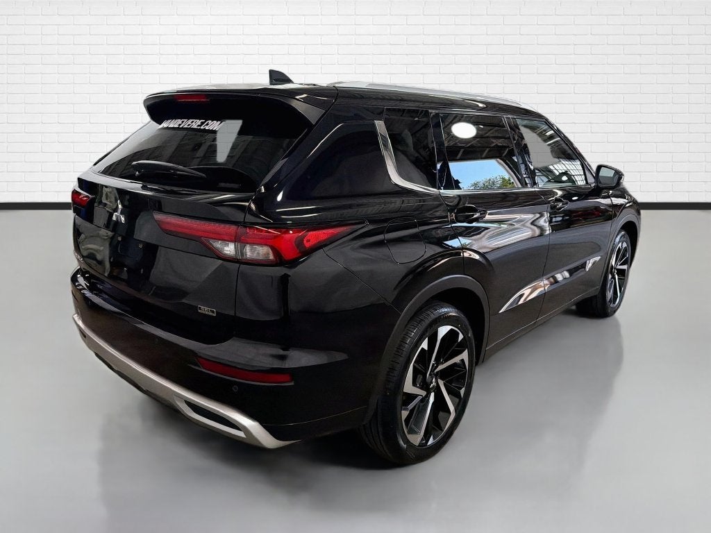 2022 Mitsubishi Outlander SEL