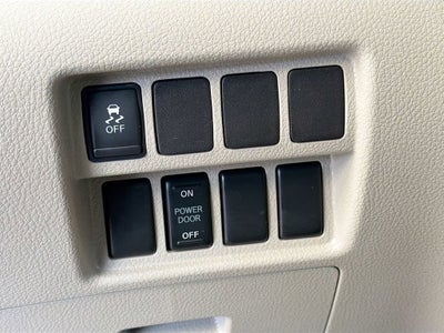 2015 Nissan Quest SV