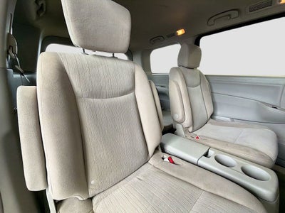 2015 Nissan Quest SV