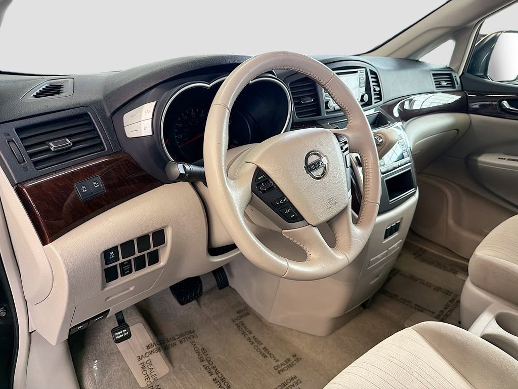 2015 Nissan Quest SV