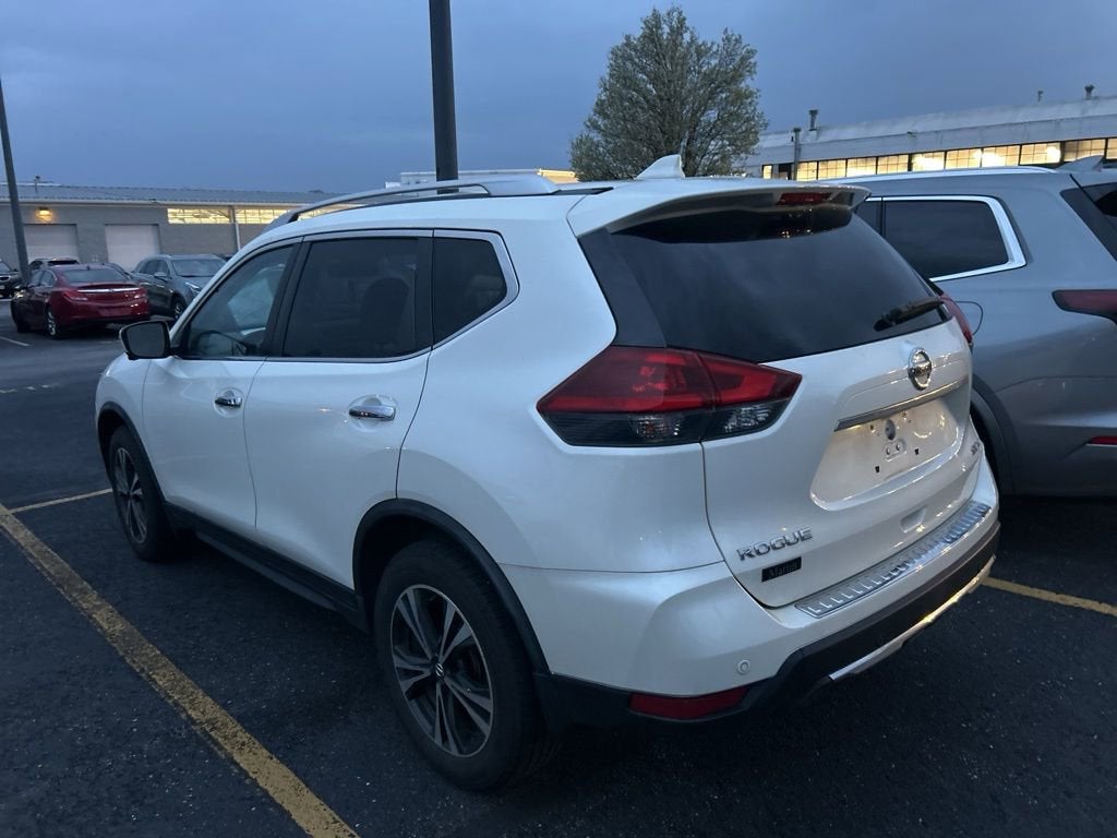 2020 Nissan Rogue SV