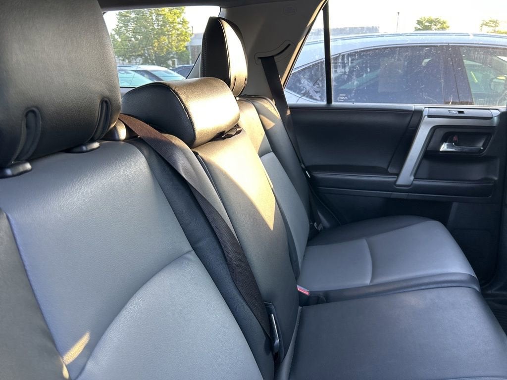 2017 Toyota 4Runner SR5
