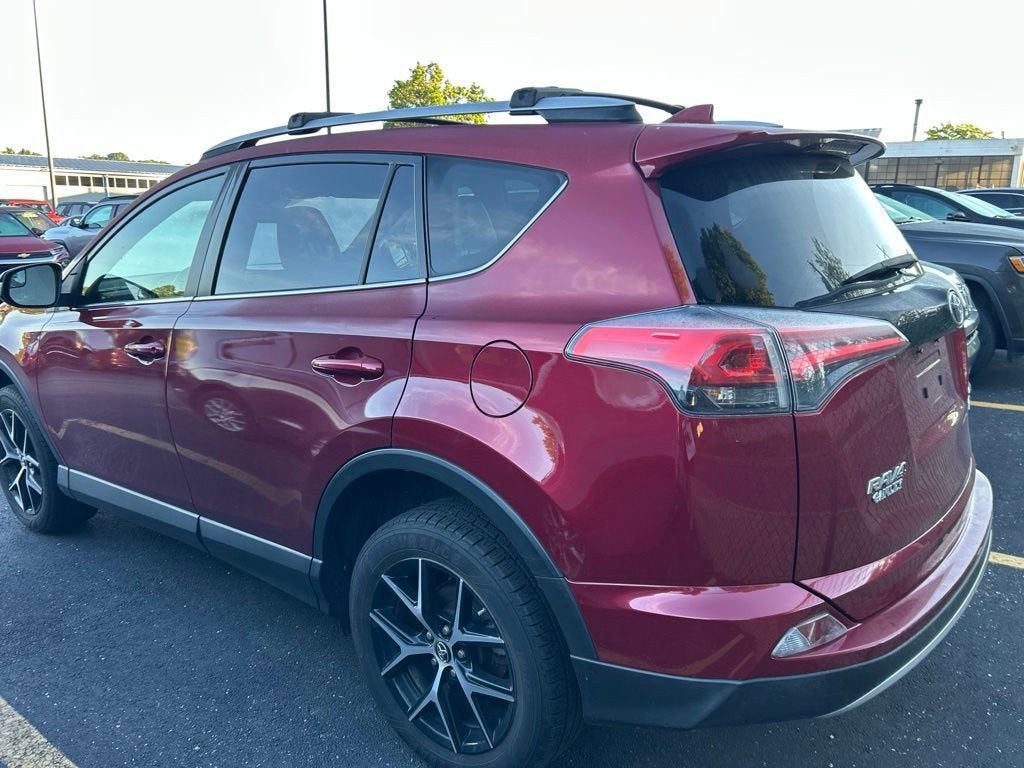 2018 Toyota RAV4 SE