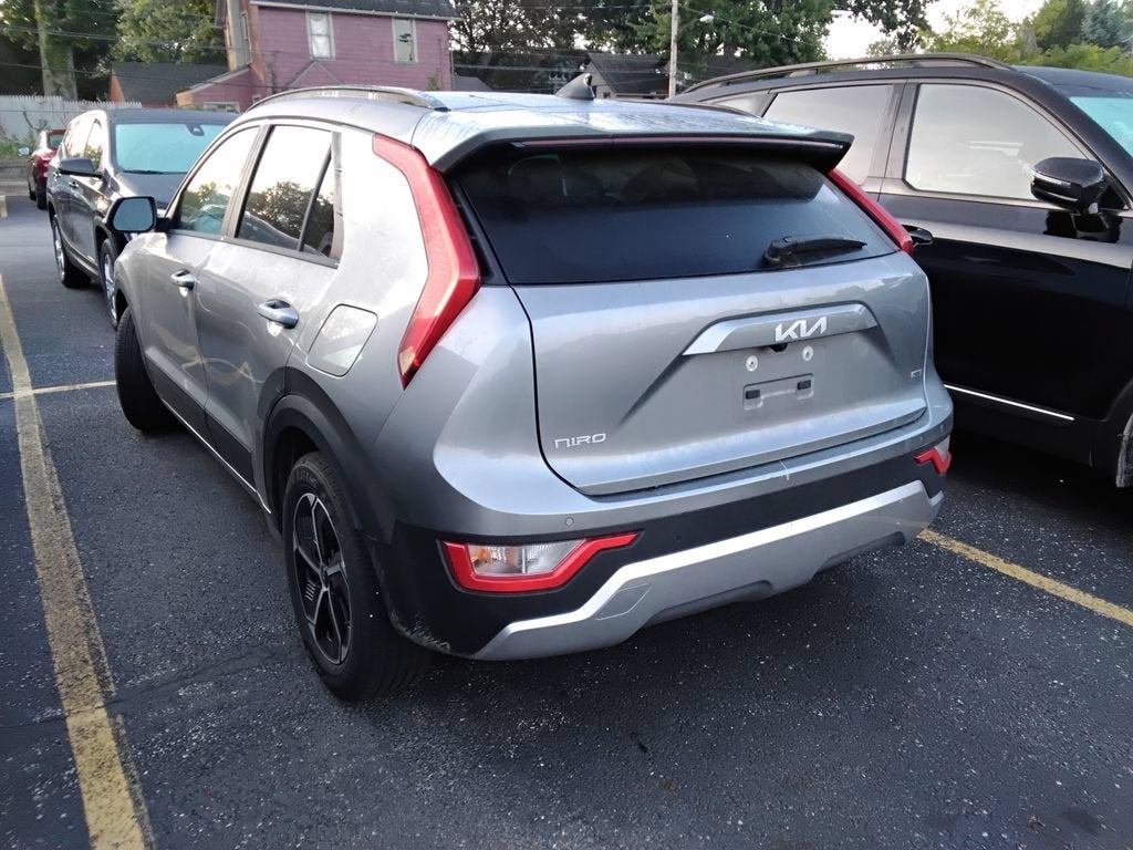 2024 Kia Niro EX