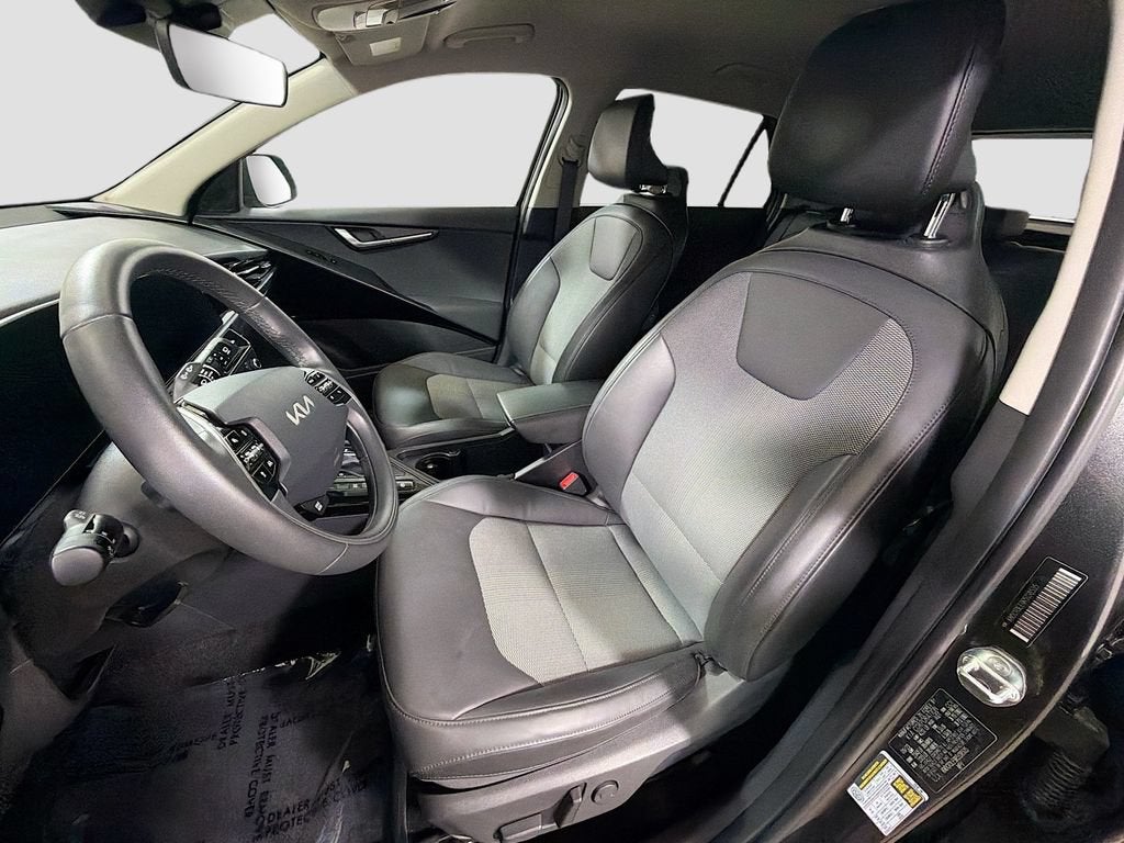 2024 Kia Niro EX