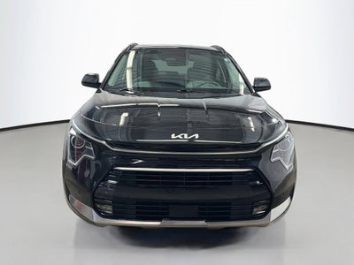 2024 Kia Niro SX