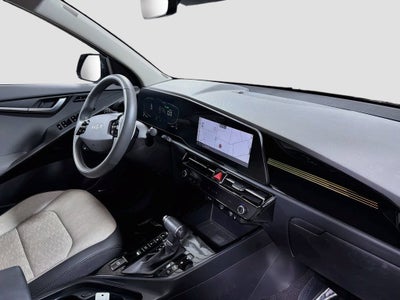 2024 Kia Niro SX
