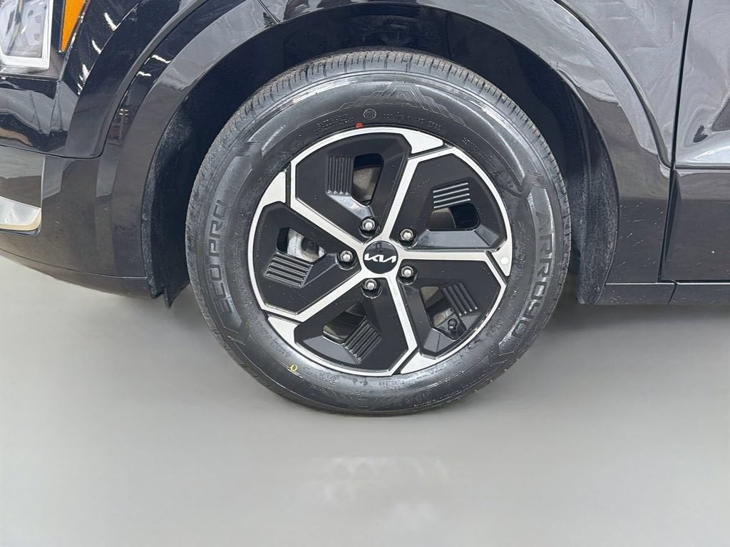 2024 Kia Niro SX