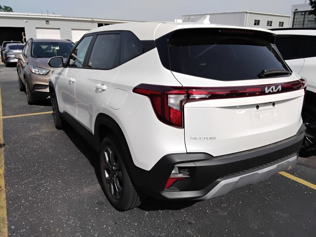 2025 Kia Seltos LX